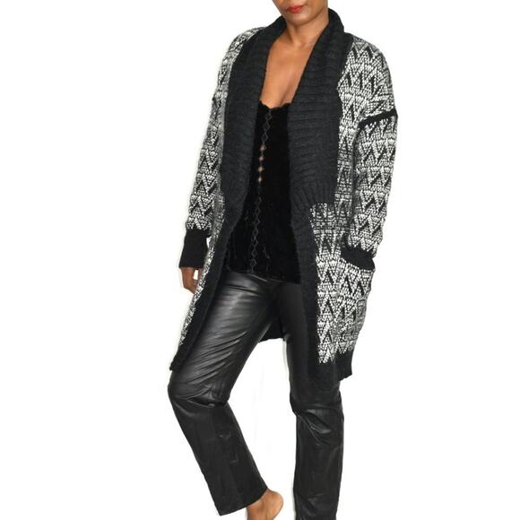 Cynthia Rowley Sweater Black Alpaca Open Front Cardigan Long Chunky Size Medium - Picture 10 of 12